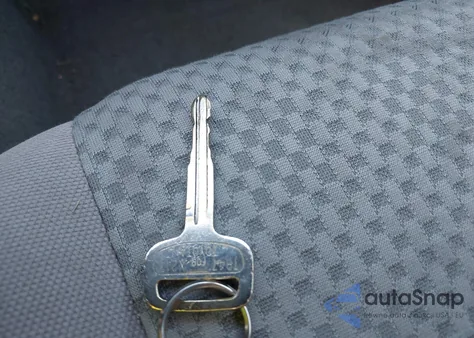 2006 Toyota Rav4 from USA, damaged, VIN JTMZD33V165013470